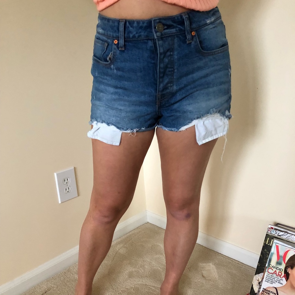 Warp and weft button fly cut-offs